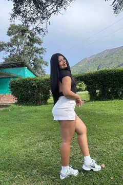 Camilla Tuiua - Foto 0fb38b27-72b8-44f2-af7f-f399ee834a96