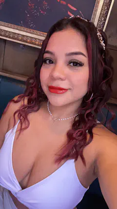 Daniela - Foto 10634a35-3c9c-47a7-b378-c915f5036100