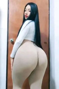 Michelle - Foto 13574440-416c-4e78-93b8-524b4189ba55