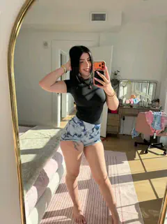 Karla - Foto 150e1d44-cd9f-4aca-8e1a-f6fbf397224b