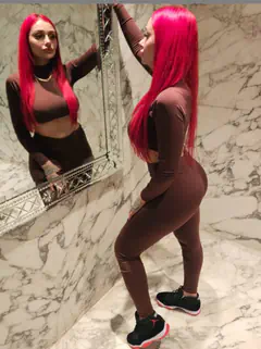 Katherin - Foto 152b5691-592f-44c8-99e8-8fe08fc4465a