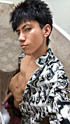 Alex - Foto 15785a86-837f-4eff-bfc0-c15d9e2ab408
