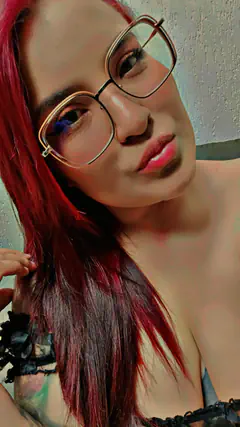 Laura - Foto 15923719-6366-4ff2-be42-e02f308df0f0