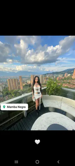 Agatha - Foto 1915684e-a2a0-4cf0-8e25-7cc276275876