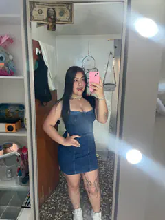 Celeste Rouse - Foto 1a09f080-fb51-4667-a023-62a8e78c30e2