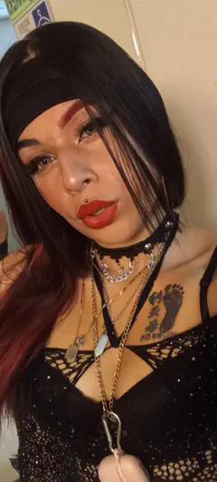 Shantell - Foto 1a57a442-6227-4eca-a19e-1b54749b506b