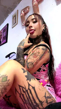 Valentina - Foto 1b7ea181-27c3-43a9-a383-8ddefa47c29a