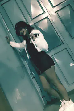 Melanny - Foto 1bf7075c-b766-47d8-904c-618b4d5872b2