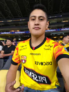 Fabi - Foto 1f1cb258-4f93-419b-8d62-6334d27e37da