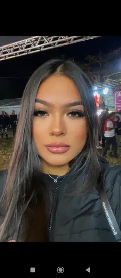 Andrea - Foto 21485ac7-fba2-4617-94ad-2dbc65c6b1b2