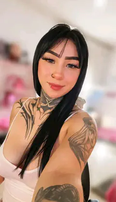 Alisson - Foto 231ae37e-d492-40fd-a673-2d324f942d4b