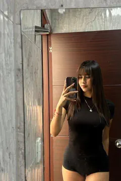Laura Valentina - Foto 23cd4b56-c7d9-47fe-ba7b-eaff9d6da34a