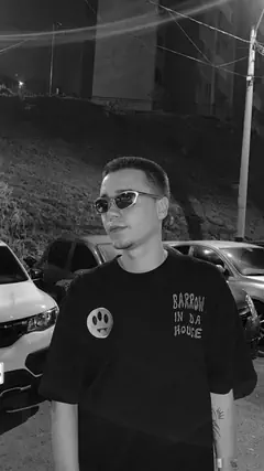 Alexis - Foto 25b23c49-3c86-49ec-96d7-221d76c41800