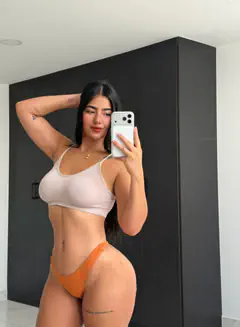 Linda - Foto 27154abd-70ce-4384-bd6c-fca2de93f085