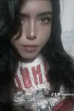 Emma Gs - Foto 2901fe63-34e8-4119-8f67-1ebeb685eb78