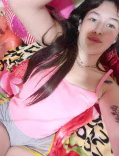 Luisa - Foto 293b3044-a252-4c59-b7e1-f501d85a68e4