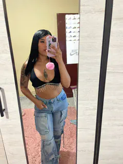 Laura - Foto 2a7aff26-4eb1-4350-9120-07d638974cbb