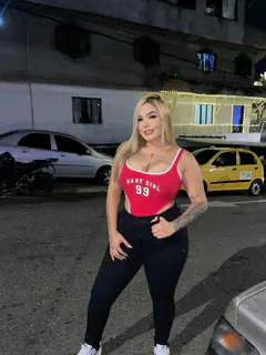 Estefany Neiva - Foto 2a7c1324-1422-47fb-a1fc-7a9aa342cec7