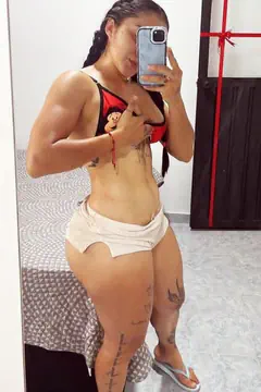Diana Cali - Foto 2ab50658-ca85-4329-898f-cf75ddaa79b1