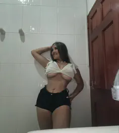 Fernanda - Foto 2c2717f1-4a5b-4211-bf4e-94b92c3b310b