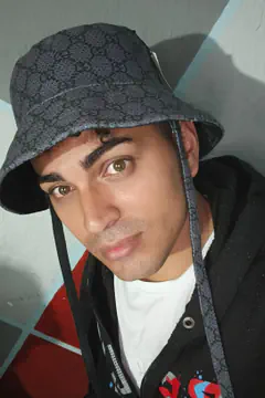 Eros Kai - Foto 2d35824b-046d-4ce8-a5ac-cada8612f81a