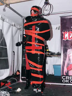 Mistress Victoria - Foto 2d92acfa-27ee-4533-be06-7d4596ebe6b7