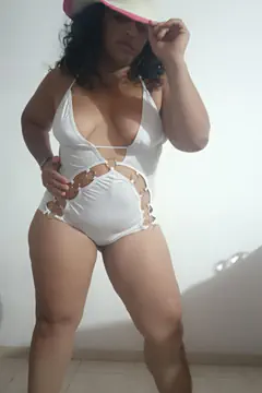 Dalila - Foto 2f4bdfaa-9685-4872-98c6-efa658232606