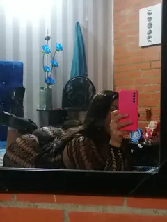 Angie - Foto 3006dc6b-5c50-4f4f-a593-a5400e541586