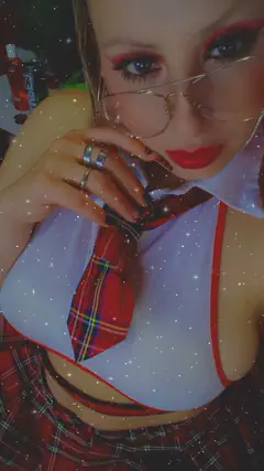 Paula - Foto 317a4cf6-4d77-4b18-c3fb-93a4f7822800