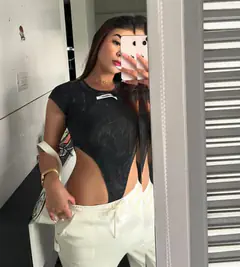 Juliana - Foto 331dc5ed-b016-4271-9b0e-4cf900250c47