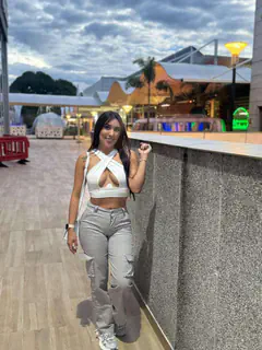 Caroline - Foto 360b5aa0-e1e5-4907-a42c-43ce8a3acf23