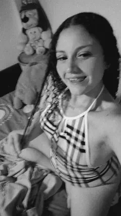 Britney - Foto 36a0ea2d-eb1f-45b2-8431-e2b129912906