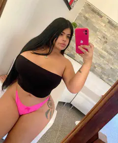 Karina - Foto 38089a50-8b01-4633-b752-e90e27778442