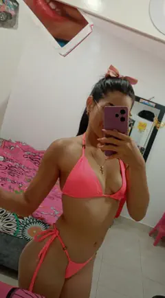 Valentina - Foto 3946afdc-8e67-42b6-a17c-39e67da6364a