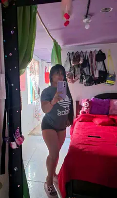 Laura Jineth - Foto 39ef7e29-1fb4-4519-bb31-b1bd6953c116