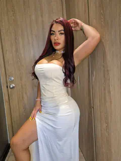 Lau More - Foto 3a13d50e-510e-4dd1-b0ee-2f7e8f06cc72