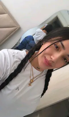 Laura - Foto 3a3f5a11-3cf6-4b97-9993-5868c30a7437