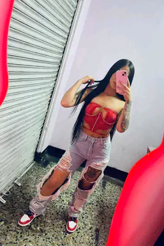 Luciana Torres - Foto 3abb779d-2abf-401c-bb4c-52939bc533fa