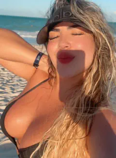 Camila Hulua - Foto 3e34aa5e-907d-4095-ae0b-ea346885dc06