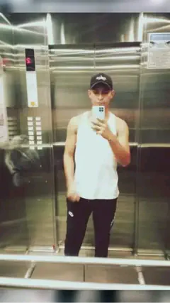 Freddy - Foto 3e6b0ac7-768f-4cb0-9ad6-30112ba141bc