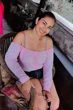 Camila - Foto 3ed7f338-f218-4e5a-9ad0-3c79ecb1c5b7