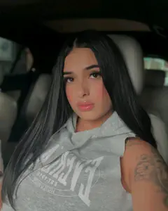 Karen - Foto 3ed9a826-5241-4d58-ae38-637ddf07bc58