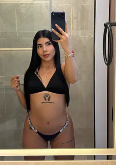 Yina - Foto 40d3e6e0-395b-4cdc-985e-a810c5da53f1