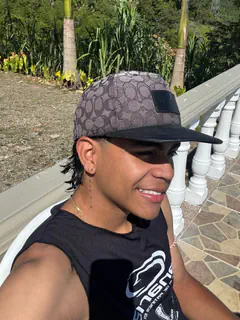 Estiven - Foto 40d8f4ed-f678-4f6a-b631-c1cfaac5796f