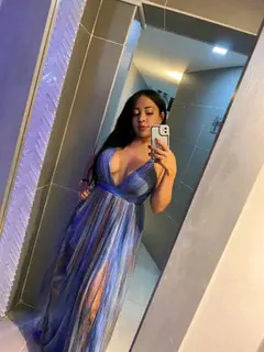 Adriana - Foto 41f02386-1378-43b8-a038-d120876843a7