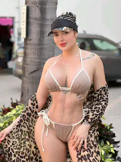 Marcela - Foto 43b8ec1a-62fd-4a66-a3c5-12dc18021f7a