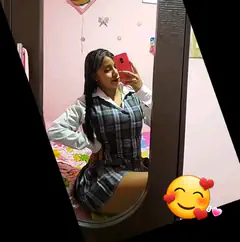 Karen - Foto 43d84ba8-9daf-475b-81d9-2c0a1f23ebe6