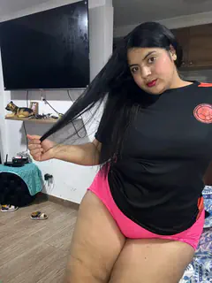 Evelin - Foto 44dbfbf3-64b8-4665-b67f-7ec98ed44493