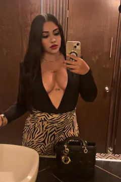 Zaira - Foto 459361fa-5104-4bbf-a57b-3e38d7e38e10