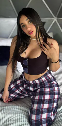 Annii GóMez - Foto 46165560-2996-400d-91e9-fd017ad70577